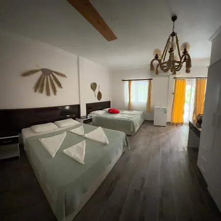 Mavi Lotus فندق مبيت وإفطار