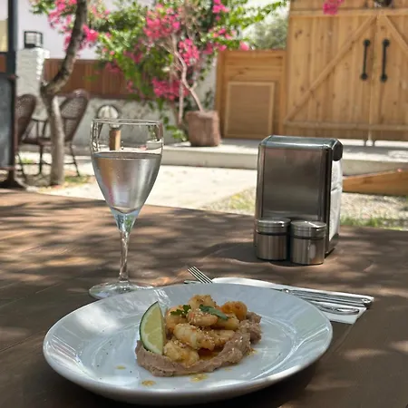 Mavi Lotus Bed & Breakfast Yaka (Mugla)