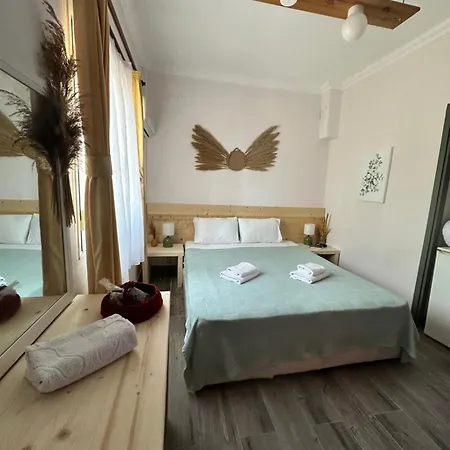 Mavi Lotus Bed and Breakfast 3*